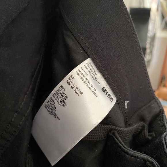 Uniqlo slimy pants Size 3/Small - Picture 3 of 3